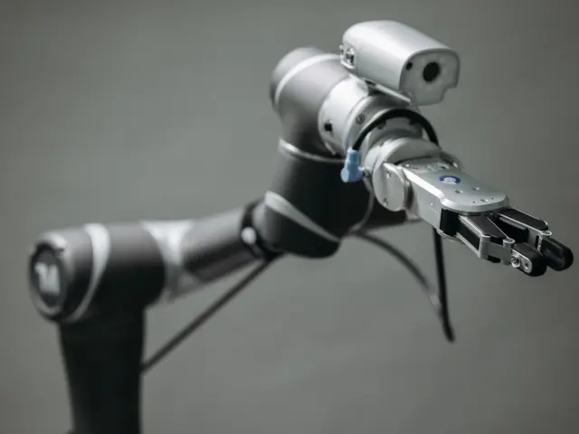 Computer Vision for Robots